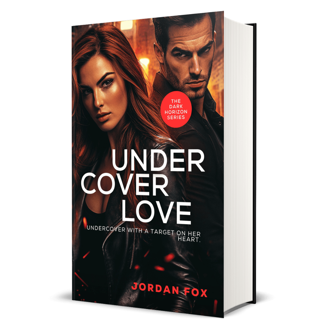 Undercover Love: The Dark Horizon Series - EBOOK 2
