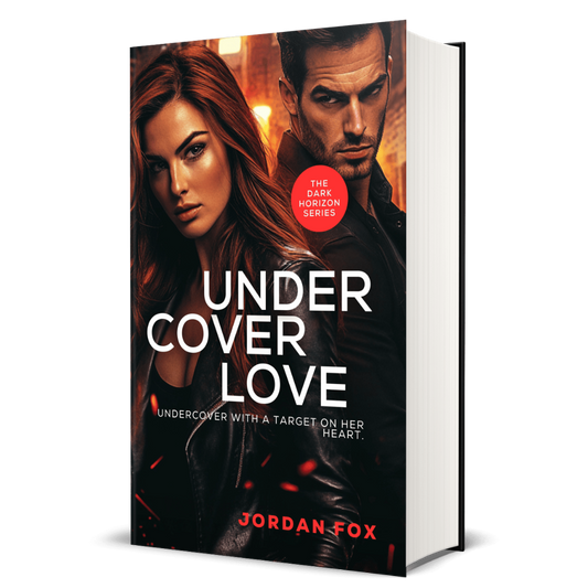 Undercover Love: The Dark Horizon Series - EBOOK 2
